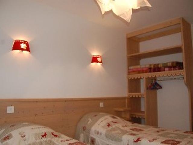 Apartment for 6, pets allowed, parking - Le Grand-Bornand FR-1-467-39 - Le Grand Bornand