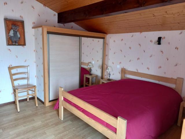Spacious Savoyard chalet apt, equipped kitchen, 4 bedrooms, 2 baths, Le Chinaillon FR-1-467-60 - Le Grand Bornand