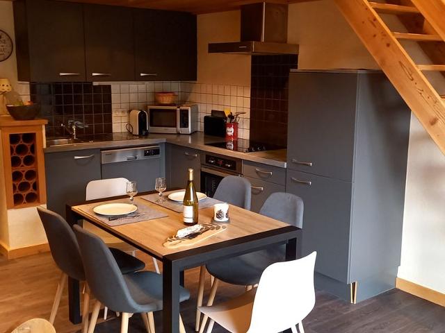 Cozy apt. for 5, near slopes and shuttle, south-facing balcony FR-1-467-26 - Le Grand Bornand
