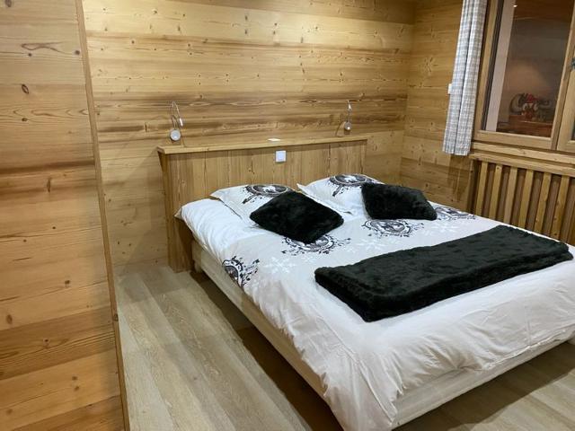 Modern 3-bedroom apartment with balcony near slopes, parking and garage FR-1-467-53 - Le Grand Bornand
