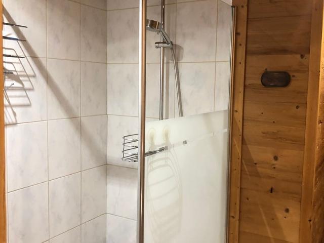 Modern 3-bedroom apartment with balcony near slopes, parking and garage FR-1-467-53 - Le Grand Bornand