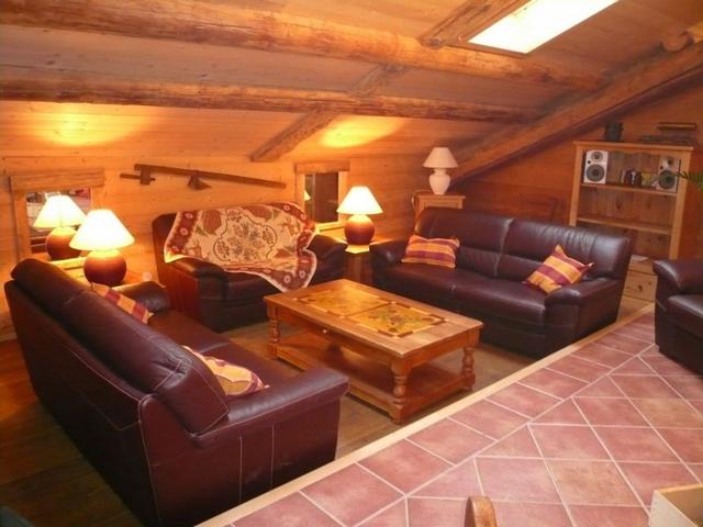 Spacious 160m² Apt for 12 with Jacuzzi, Sauna, Terrace, Garden, 300m from Village Center FR-1-467-89 - Le Grand Bornand