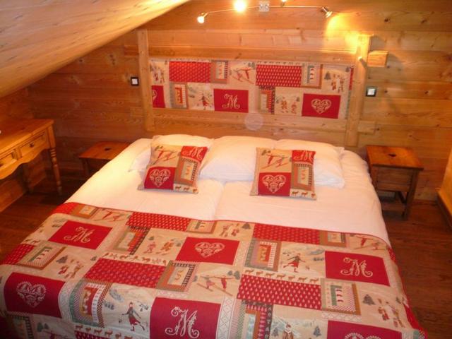 Spacious 160m² Apt for 12 with Jacuzzi, Sauna, Terrace, Garden, 300m from Village Center FR-1-467-89 - Le Grand Bornand
