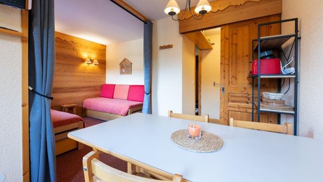 Apartements LES ARCADES A N°37 - 2P4 - Doucy