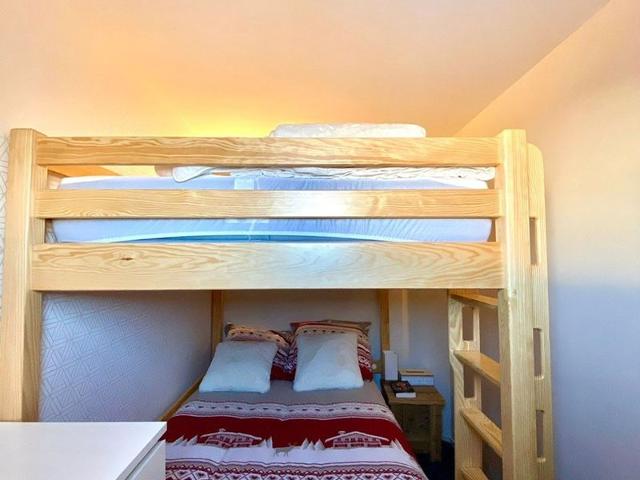 Renovated Apartment in Falaise, Morzine – Ski-in/Ski-out, Sleeps 4, Balcony, WiFi FR-1-634-97 - Avoriaz