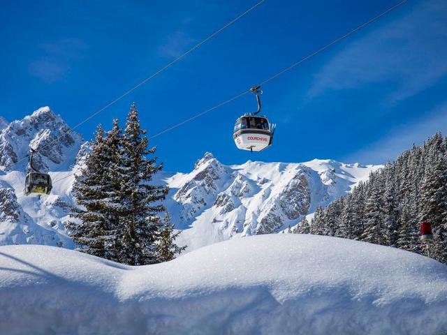 Renovated Family Apartment in Courchevel 1650 - Sleeps 6, Close to Slopes with Stunning Views FR-1-575-206 - Courchevel 1650