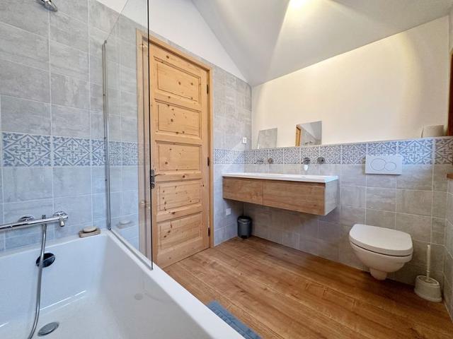 Quiet apartment near lake with garden, balcony, parking and wifi FR-1-624-150 - Samoëns