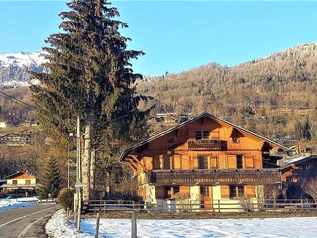Quiet apartment near lake with garden, balcony, parking and wifi FR-1-624-150 - Samoëns