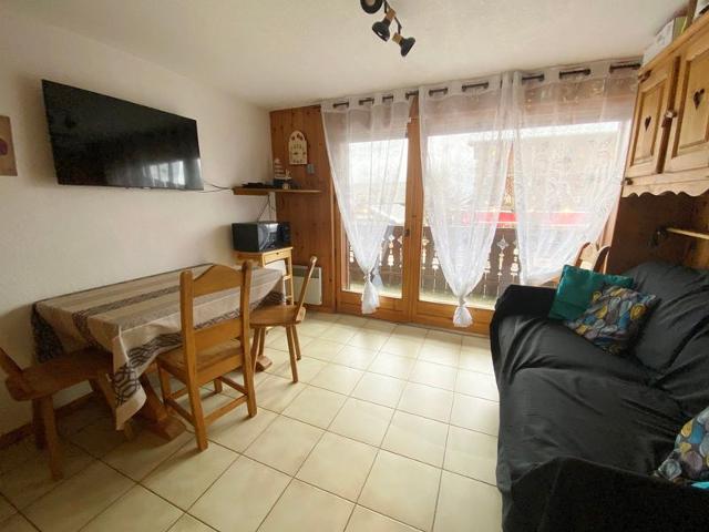 Cozy Ski-In Studio with Balcony, WiFi & Mountain View, 150m from Morillon Village Center FR-1-412-94 - Morillon Village