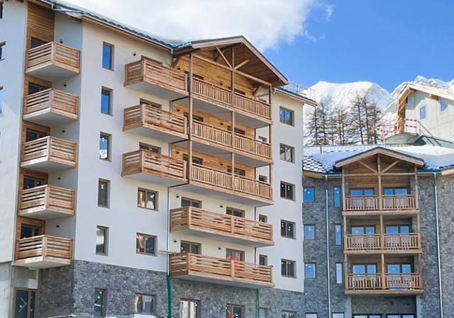 Résidence Lagrange Vacances Les Roches Blanches - Daddy Pool 3* - Vars