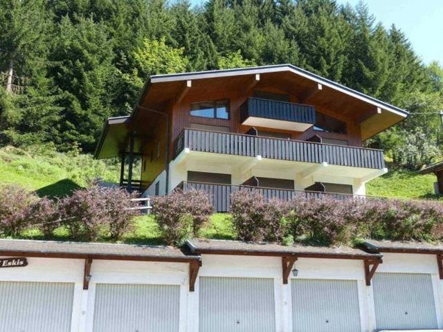 Cosy duplex for 6 with 2 balconies & parking in La Clusaz FR-1-459-214 - La Clusaz