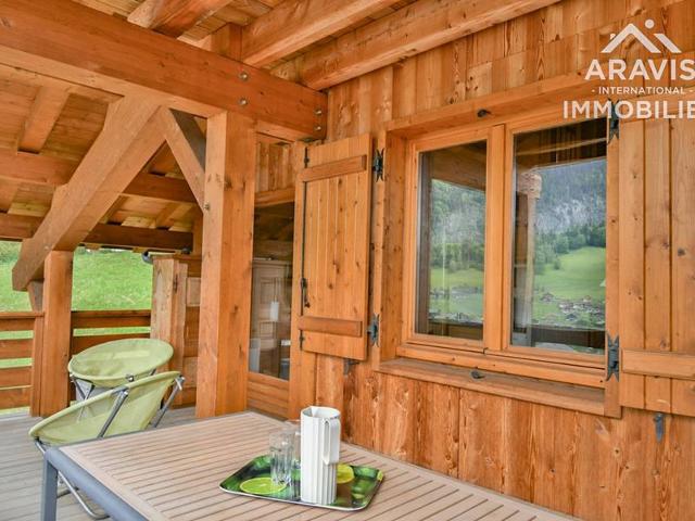 Cozy Apartment, 50m from Slopes, Sleeps 5, Fully Equipped Kitchen FR-1-391-183 - Le Grand Bornand
