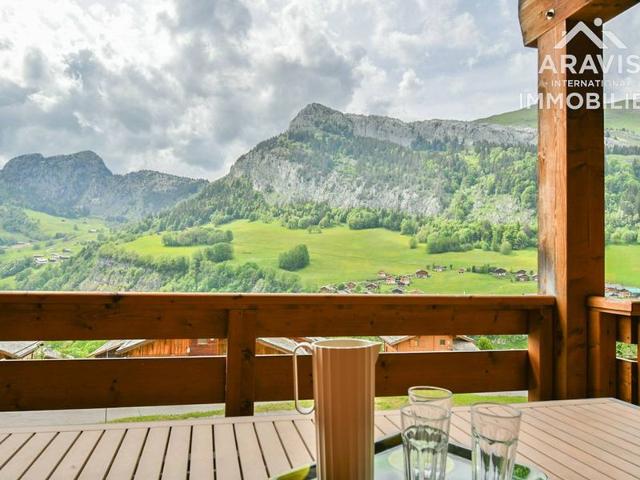 Cozy Apartment, 50m from Slopes, Sleeps 5, Fully Equipped Kitchen FR-1-391-183 - Le Grand Bornand