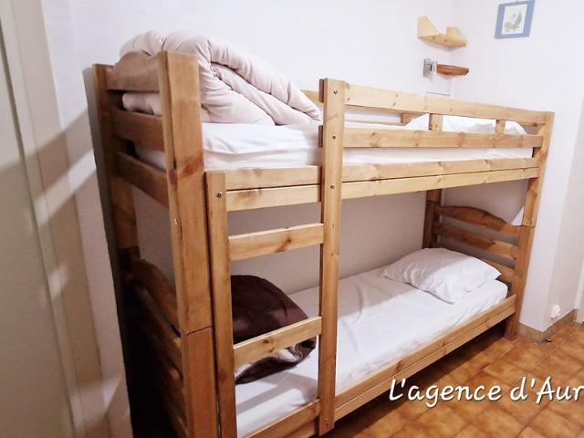 Cozy Apt for 6, Near Slopes & Shops, Balcony, Mountain View, Fully Equipped Kitchen, 2 Bathrooms FR-1-755-13 - Plagne Montalbert