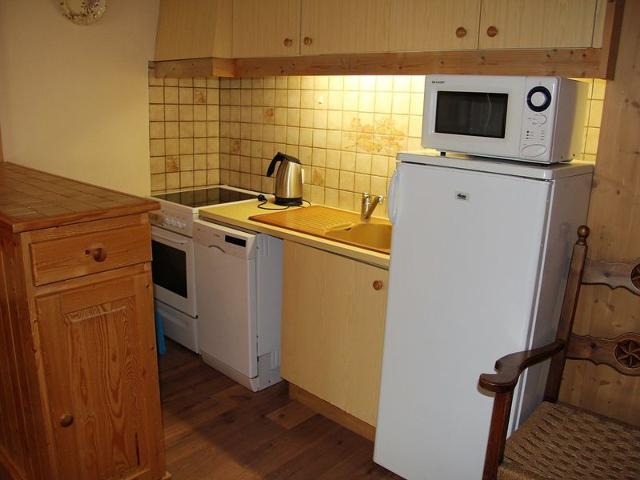 Cozy 3-Room Apartment, South Exposure, Village Center, Sleeps 6 FR-1-459-36 - La Clusaz