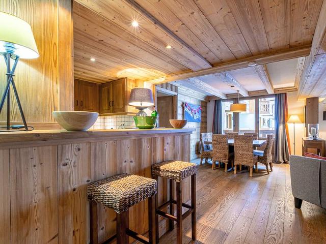 Luxury Apartment, Spacious and Comfortable, Ski-In/Ski-Out, Near Children's Village FR-1-694-114 - Val d'Isère Centre