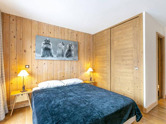 Luxury Apartment with Stunning Terrace in Chalet Emeraude, Val-d'Isère FR-1-694-206 - Val d'Isère Centre