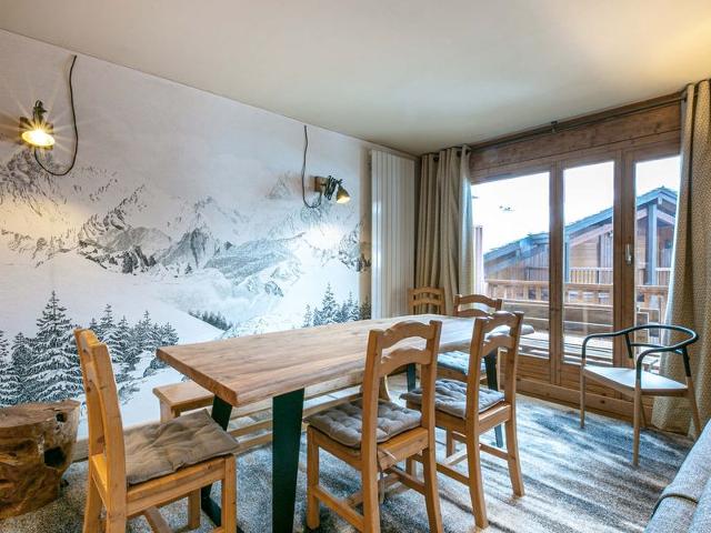 Luxury Apartment with Stunning Terrace in Chalet Emeraude, Val-d'Isère FR-1-694-206 - Val d'Isère Centre
