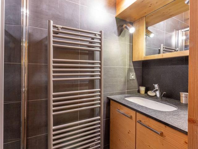 Spacious and Luxurious 5-Room Apartment with Fireplace in Val-d'Isère FR-1-694-82 - Val d'Isère Centre