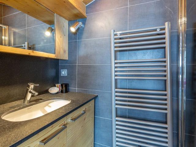 Spacious and Luxurious 5-Room Apartment with Fireplace in Val-d'Isère FR-1-694-82 - Val d'Isère Centre