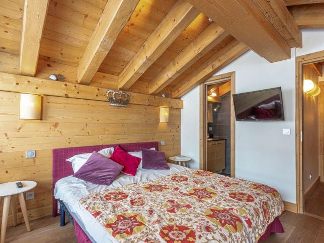 Spacious and Luxurious 5-Room Apartment with Fireplace in Val-d'Isère FR-1-694-82 - Val d'Isère Centre