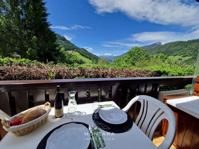 Renovated T2 in Le Grand-Bornand with balcony, parking and terrace, 4 people, near village FR-1-458-205 - Le Grand Bornand