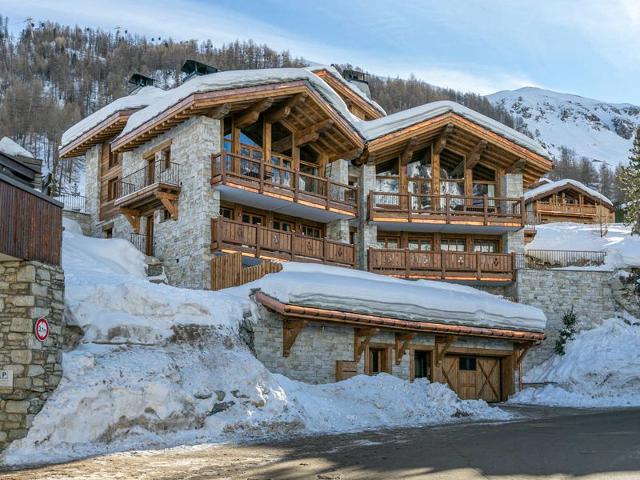 Luxury apartment with pool, WiFi, and parking in Val-d'Isère FR-1-694-102 - Val d'Isère Le Châtelard