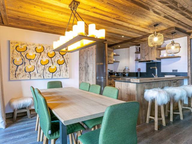 Luxury apartment with pool, WiFi, and parking in Val-d'Isère FR-1-694-102 - Val d'Isère Le Châtelard