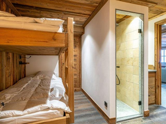 Luxury apartment with pool, WiFi, and parking in Val-d'Isère FR-1-694-102 - Val d'Isère Le Châtelard