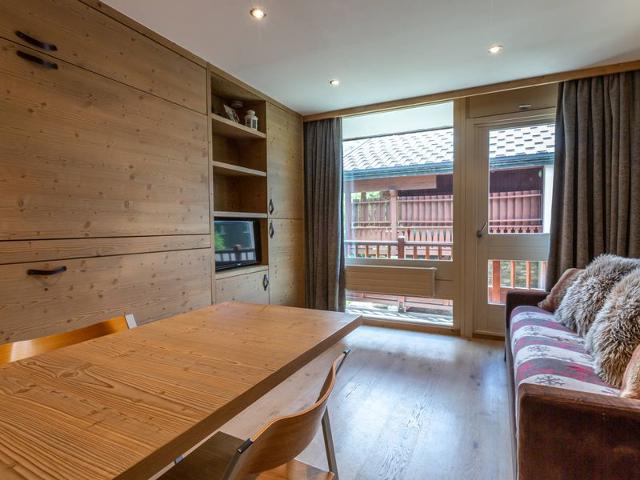Cozy and Elegant Studio on the Snowfront, Near Val d'Isère Centre FR-1-694-190 - Val d'Isère Centre