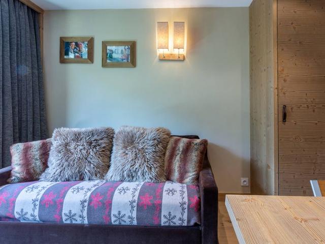 Cozy and Elegant Studio on the Snowfront, Near Val d'Isère Centre FR-1-694-190 - Val d'Isère Centre