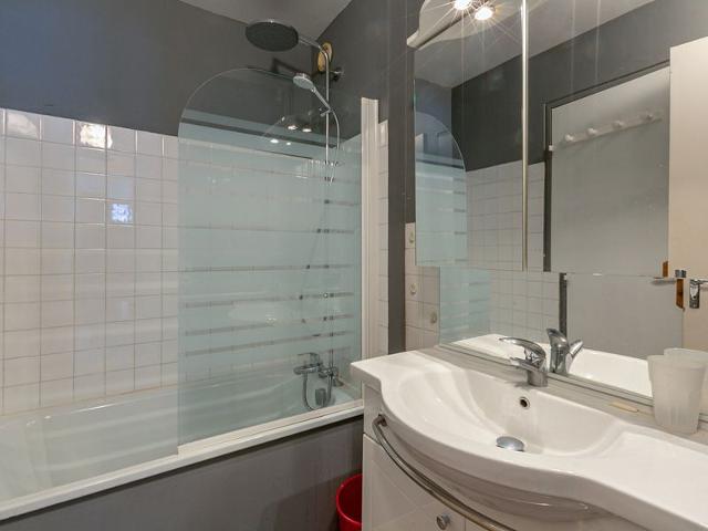 Cozy apartment in La Daille, ski-in/ski-out, WiFi, pets allowed FR-1-694-192 - Val d'Isère La Daille
