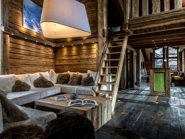 Luxurious Chalet with Pool, Hammam & Stunning Views in Val-d'Isère FR-1-694-95 - Val d'Isère Centre