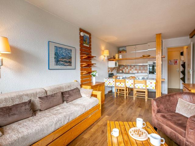 Ski-in/ski-out apartment in La Daille with balcony and equipped kitchen FR-1-694-175 - Val d'Isère La Daille