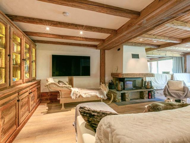 Luxurious Duplex: Ski-In/Out, Fireplace, Balcony, Garage, WiFi – Ultimate Alpine Retreat FR-1-694-11 - Val d'Isère Le Châtelard