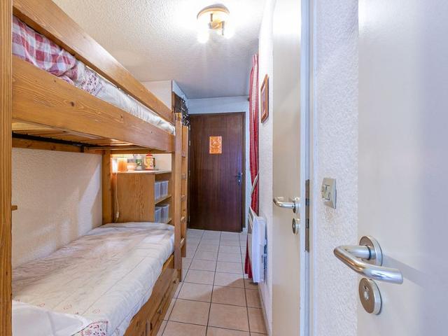 Cozy Studio Near Val-d'Isère Center, Parking, Pet-Friendly FR-1-694-59 - Val d'Isère Centre