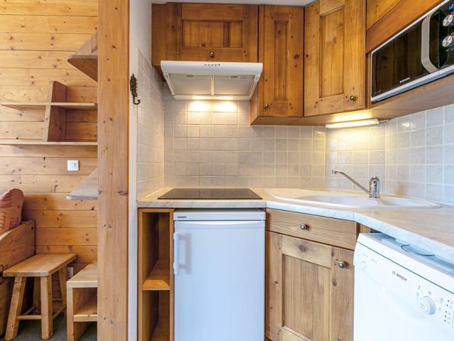 Cozy Studio with Balcony at the Foot of La Daille Slopes FR-1-694-179 - Val d'Isère La Daille