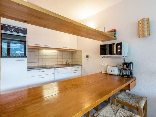 Ski-in/ski-out apartment with garage and pets allowed in Val-d'Isère FR-1-694-245 - Val d'Isère La Daille