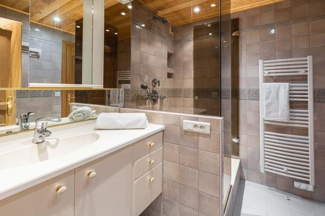 Apartements LES CLOS DES ABEILLES - Serre Chevalier 1500 - Monêtier Les Bains
