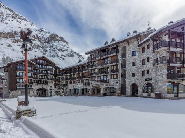 Luxury Apartment at the Foot of the Slopes with WiFi and Covered Parking FR-1-694-153 - Val d'Isère Centre