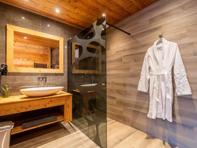5-star chalet with sauna and Nordic bath, near slopes, for 12 people FR-1-467-127 - Le Grand Bornand