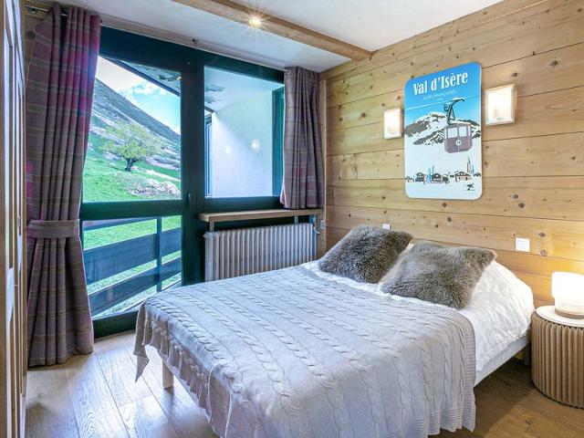 Elegant 3-Room Apartment with Balcony in Central Val-d'Isère – Sleeps 6, Modern Amenities FR-1-694-1 - Val d'Isère Centre