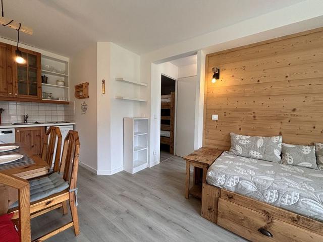 Charming Ground-Floor Apt, Ski-In/Ski-Out, Sleeps 6, WiFi, Winter Linens & Final Cleaning Included FR-1-634-101 - Avoriaz