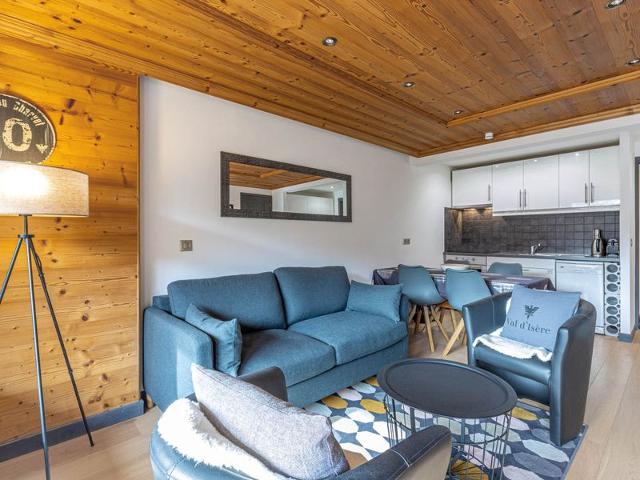 Elegant apartment in Val-d'Isère with balcony, parking, wifi FR-1-694-270 - Val d'Isère Centre