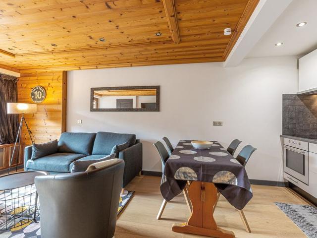 Elegant apartment in Val-d'Isère with balcony, parking, wifi FR-1-694-270 - Val d'Isère Centre