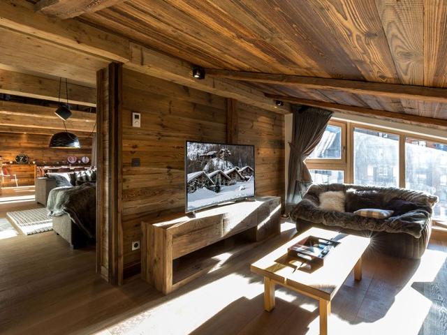 Luxury chalet with fireplace and concierge service in Val-d'Isère FR-1-694-23 - Val d'Isère Centre