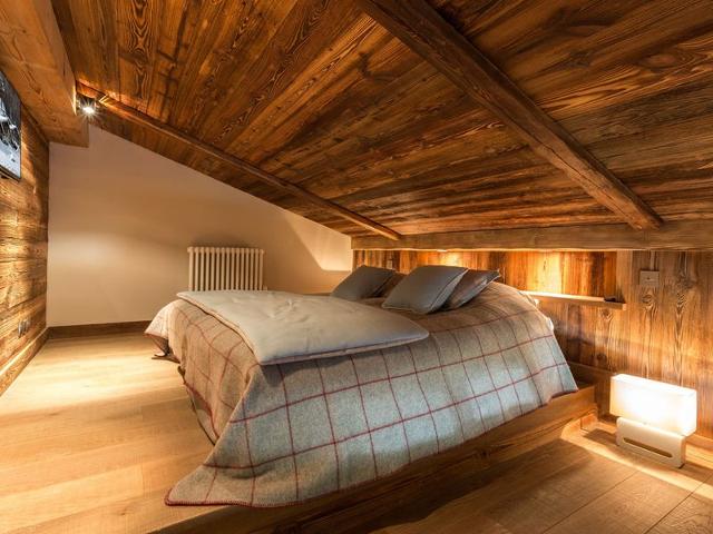 Luxury chalet with fireplace and concierge service in Val-d'Isère FR-1-694-23 - Val d'Isère Centre