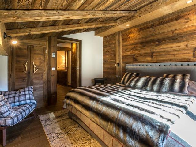 Luxury chalet with fireplace and concierge service in Val-d'Isère FR-1-694-23 - Val d'Isère Centre