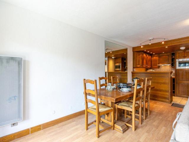 Elegant and Comfortable Apartment in the Heart of Val-d'Isère FR-1-694-46 - Val d'Isère Centre