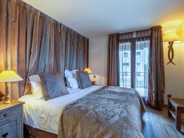Luxury apartment with fireplace, balcony and wifi in Val-d'Isère FR-1-694-320 - Val d'Isère Centre